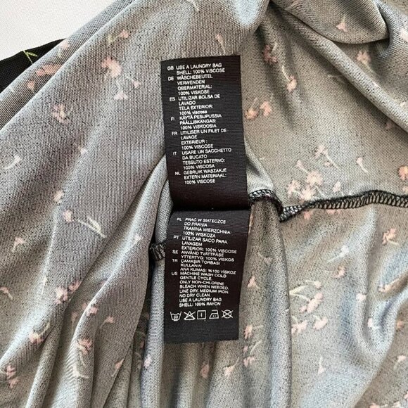 & OTHER STORIES BLACK RED CALICO FLORAL LONG SLEEVE SCOOP NECK MIDI DRESS - 4 - Picture 11 of 11